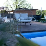 Sirena Guest house