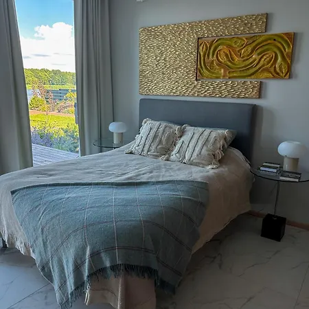 Sirena Guest house