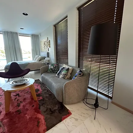 Sirena Guest house *